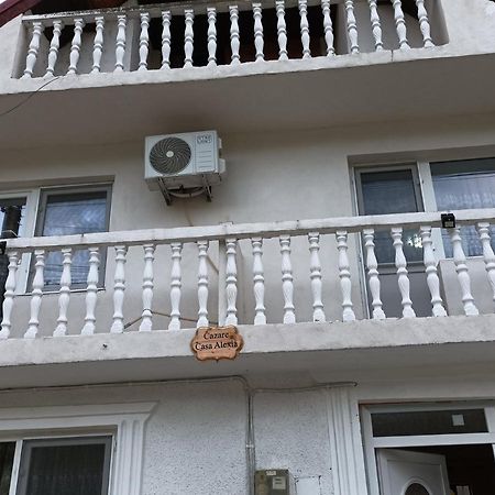 Casa Alexia Apartment Pescari Екстериор снимка