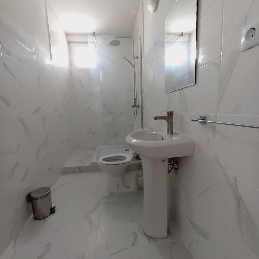 Casa Alexia Apartment Pescari Екстериор снимка